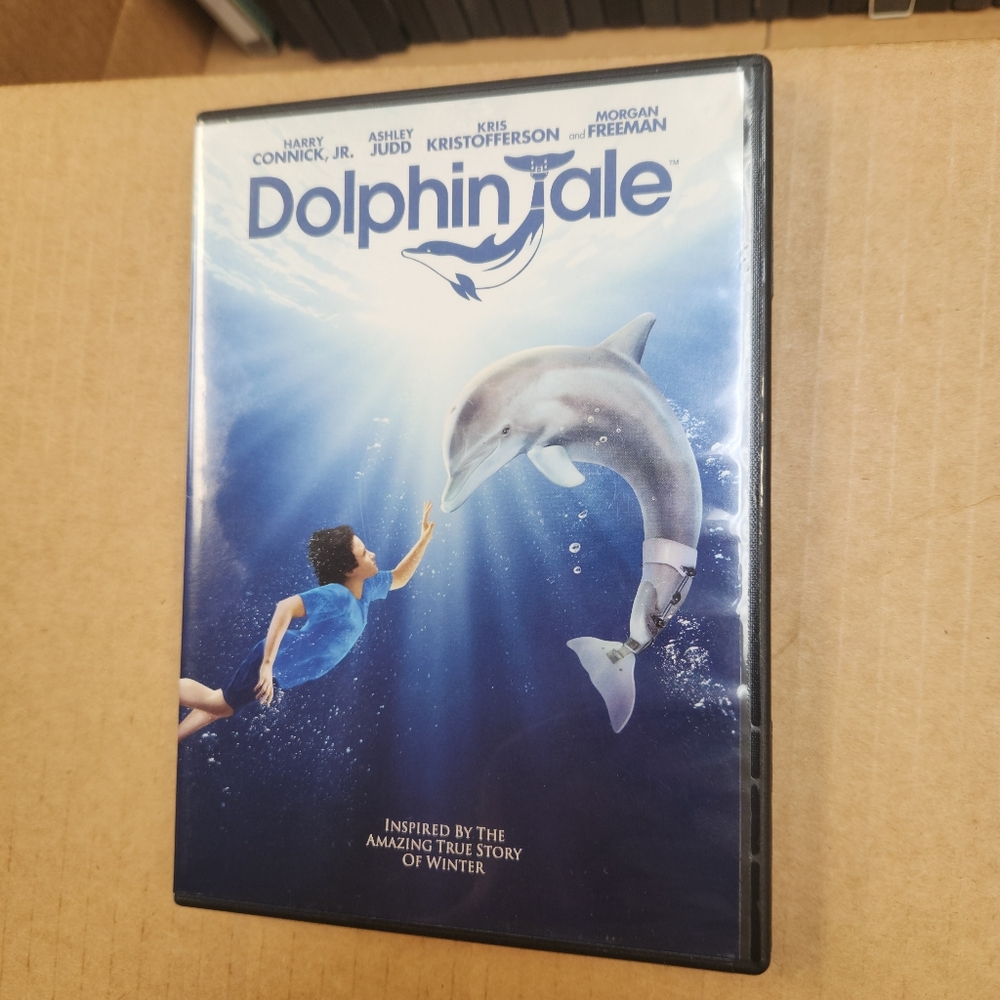 Dolphin Tale DVD 4 For $12
